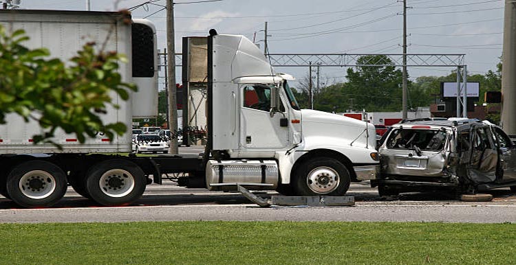 How Long Does it Take to Process Truck Insurance Claims?