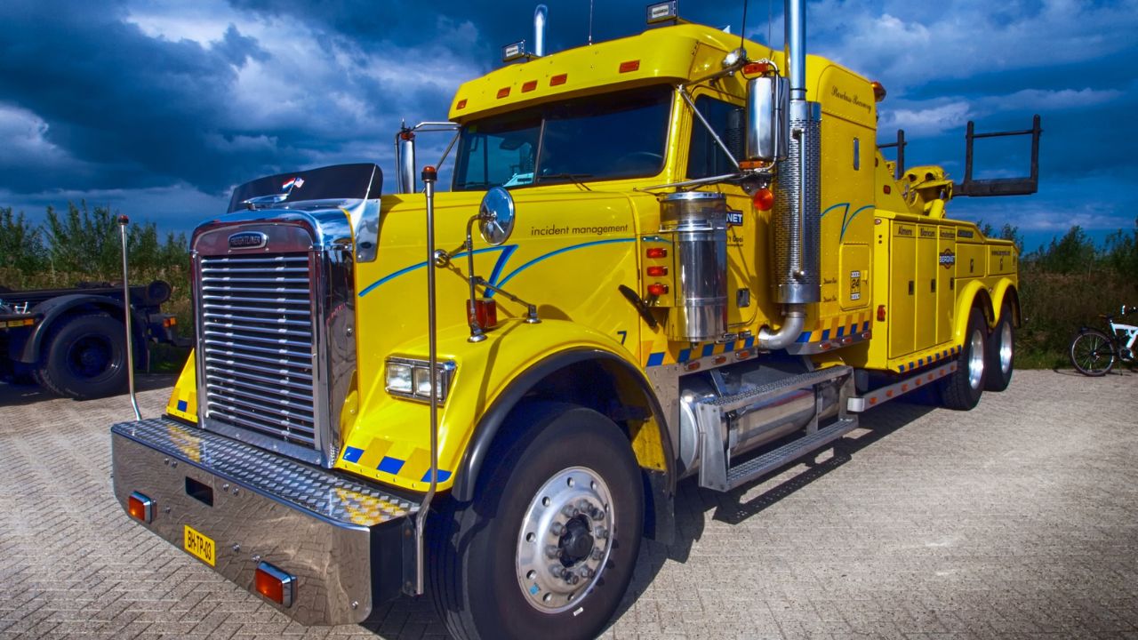 Managing High Insurance Costs for Trucking Companies