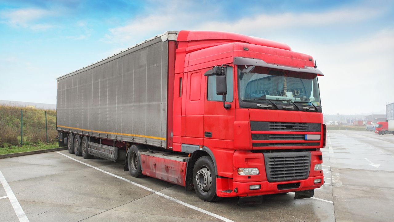 Commercial truck insurance